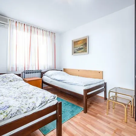Gasthof Helena House With Umag