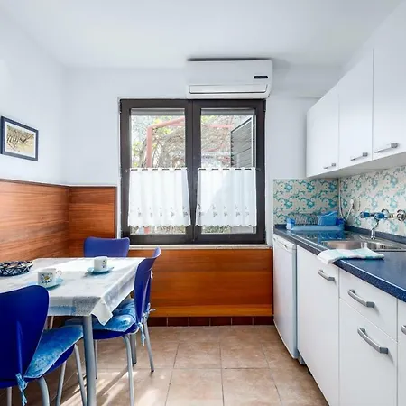 Helena House With 3* Umag
