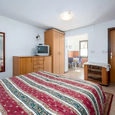 Helena House With 3* Umag